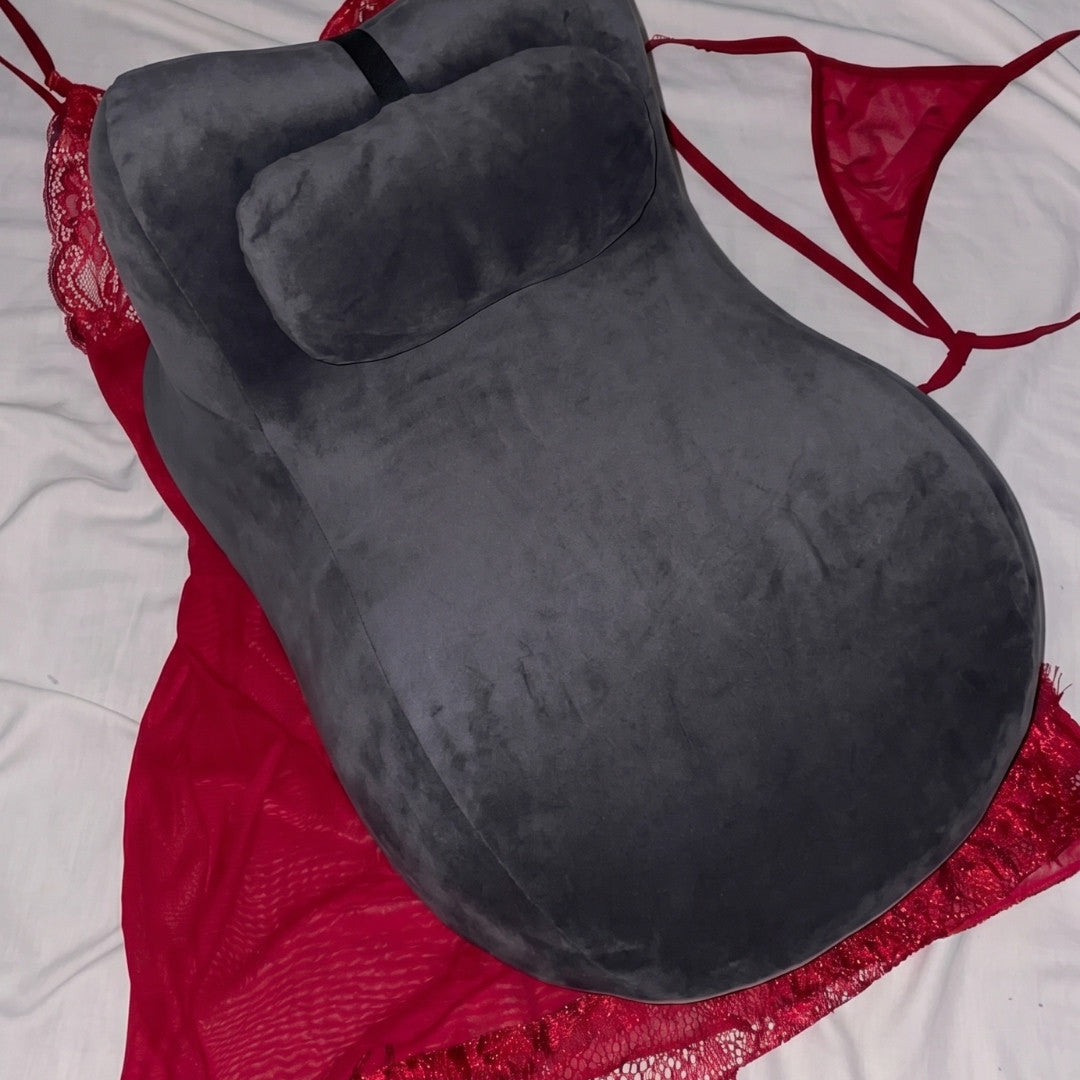 Close up of the Moodie Pillow and its detachable head rest